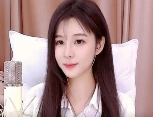 虎牙女主播的音乐,旋律中的青春记忆