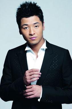 齐奎个人资料,才华横溢的影视演员，多面手的艺术人生